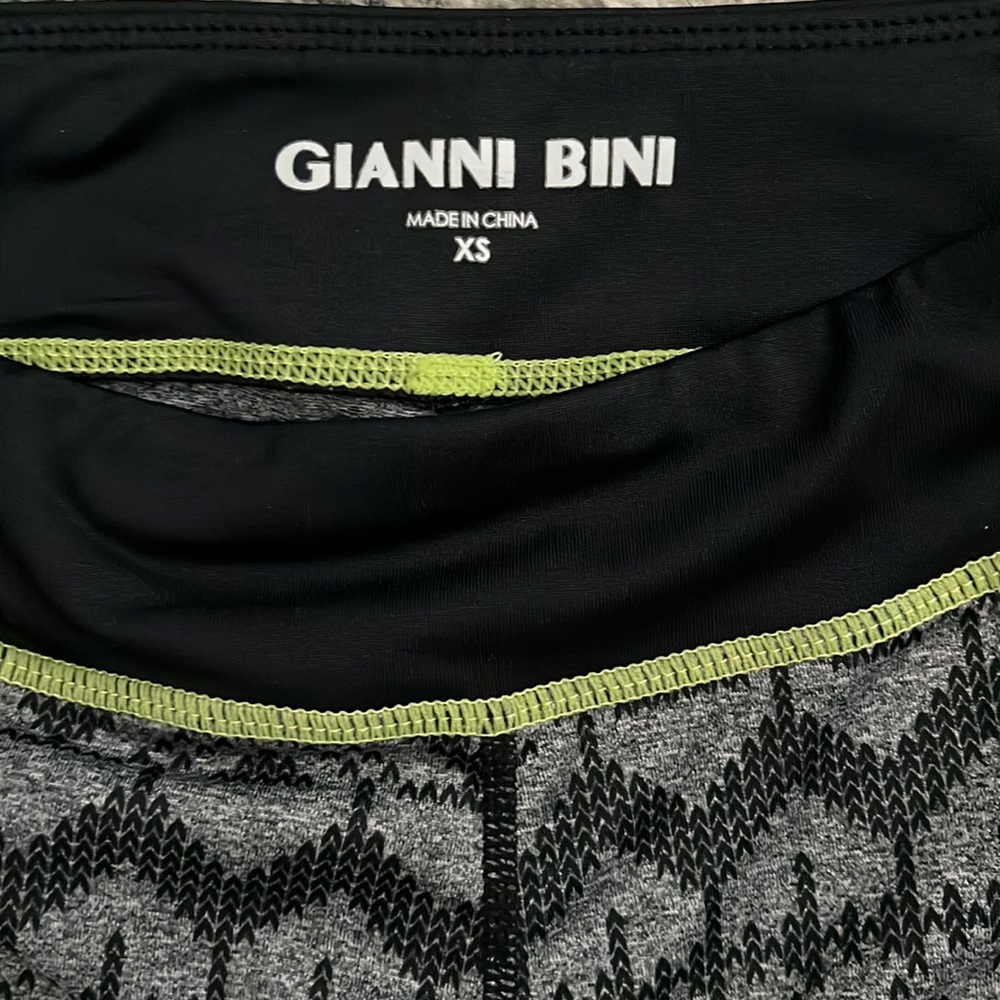 Black, Gray, Lime Green extra small Gianni Bini Yoga Pants